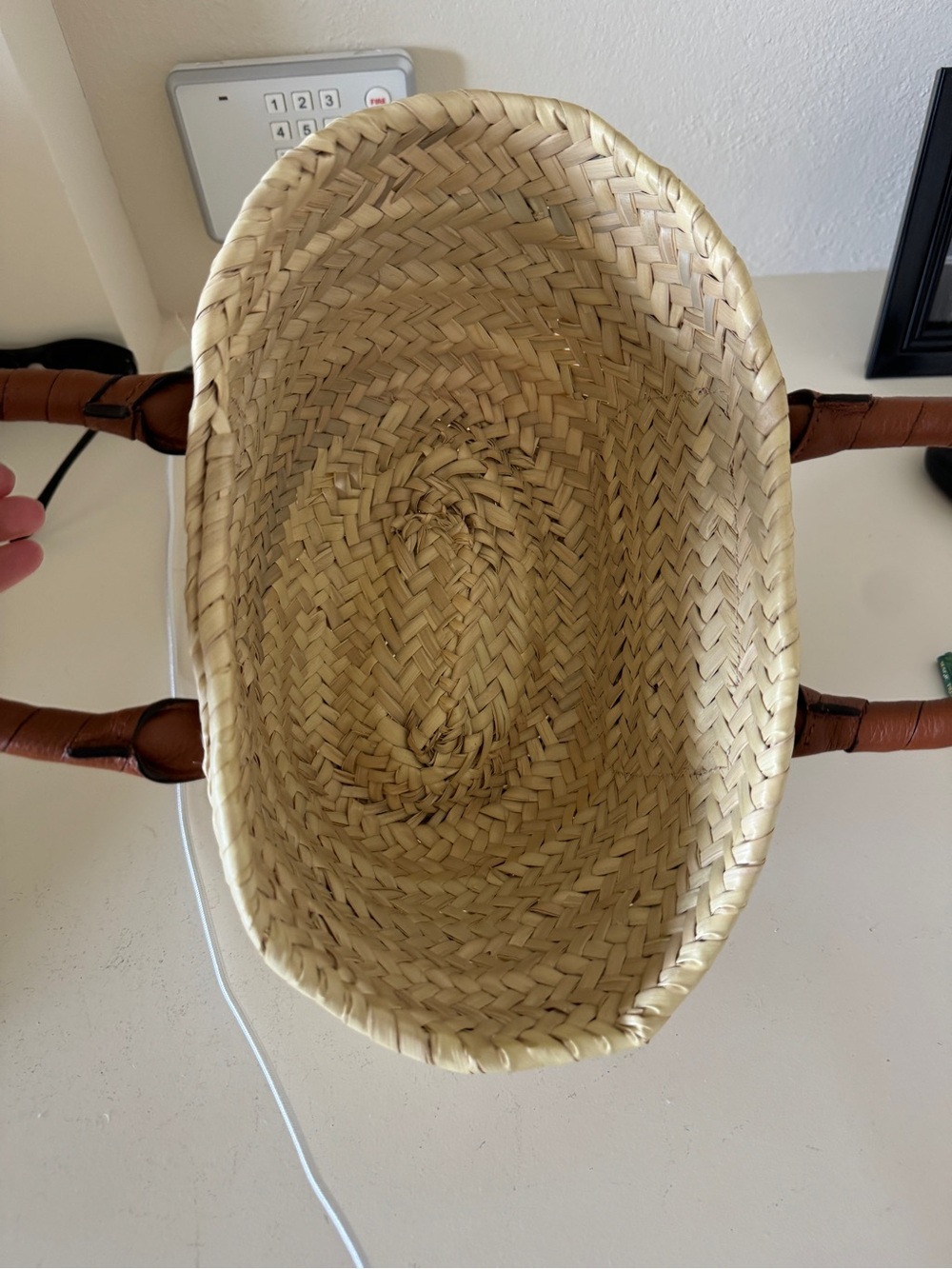 Chloé Woven Palmetto Straw Tote with Brown Leather Trim - Picture 3 of 8